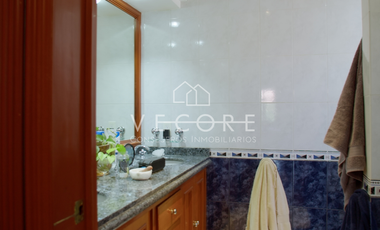 RESIDENCIA EN VENTA EN BUGAMBILIAS, ZAPOPAN