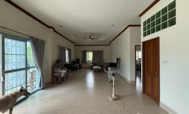 4 Bedroom House for sale in Nong Kae, Prachuap Khiri Khan