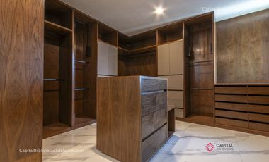 CASA DE LUJO NUEVA EN PUERTA DEL BOSQUE EN VENTA