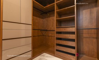 CASA DE LUJO NUEVA EN PUERTA DEL BOSQUE EN VENTA