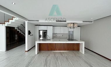Oportunidad¡¡ Casa en Venta Fracc. Bosques del Valle con Paneles Solares, Eragu