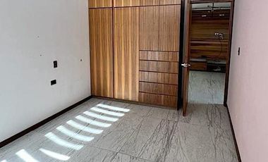 Oportunidad¡¡ Casa en Venta Fracc. Bosques del Valle con Paneles Solares, Eragu