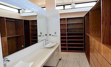 Oportunidad¡¡ Casa en Venta Fracc. Bosques del Valle con Paneles Solares, Eragu