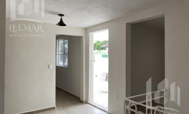 VENTA DE CASA CON RECAMARA EN PLANTA BAJA Y AMPLIO PATIO TRASERO