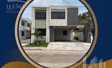 Casas nuevas en Venta en Ampliacion Unidad Nacional a unos minutos de la playa miramar