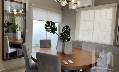 Casa  Nuevas en  venta, de 3 recamaras y 2.5 baños, en fracc. Floresta