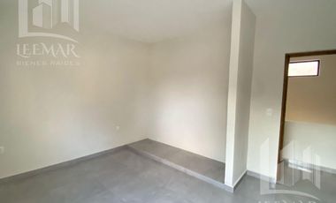 Casa en  Venta nueva en Jardines de Champayan