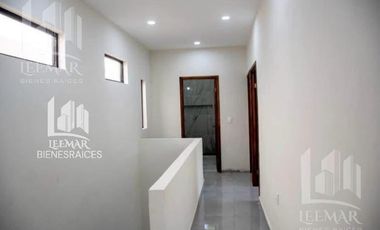 Casa en  Venta nueva en Jardines de Champayan