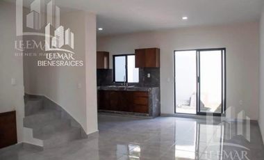 Casa en  Venta nueva en Jardines de Champayan