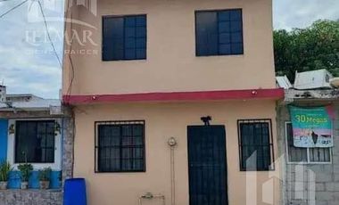 CASA EN VENTA DE 4 RECAMARAS EN FRACC. LAS HACIENDAS, ALTAMIRA