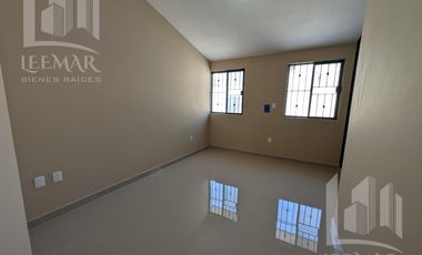 Casa en  Venta recien remodelada, en col. Manuel R. Díaz, Cd. Madero