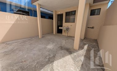 Casa en  Venta recien remodelada, en col. Manuel R. Díaz, Cd. Madero