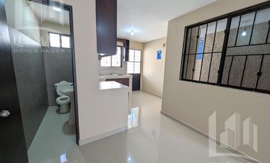 Casa en  Venta recien remodelada, en col. Manuel R. Díaz, Cd. Madero