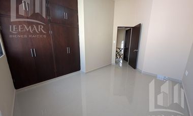 Casa en  Venta recien remodelada, en col. Manuel R. Díaz, Cd. Madero