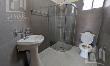 Casa en  Venta recien remodelada, en col. Manuel R. Díaz, Cd. Madero