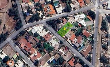 Departamento en  Hda Ojo de  Agua sup. 120 m2 planta baja  con Alberca