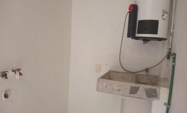 Departamento en  Hda Ojo de  Agua sup. 120 m2 planta baja  con Alberca