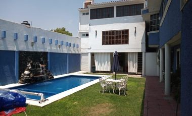 Departamento en  Hda Ojo de  Agua sup. 120 m2 planta baja  con Alberca