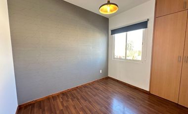 Casa en RENTA, Foresta Crystal Lagoon, Metepec