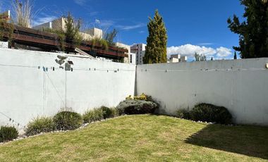 Casa en RENTA, Foresta Crystal Lagoon, Metepec