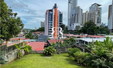 Amplia casa en Hato Pintado de 655m2