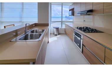 ALQUILER de apartamento AMOBLADO en Maui - Costa del Este