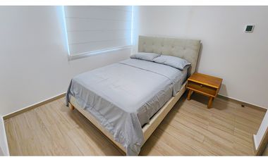 ALQUILER de apartamento AMOBLADO en Maui - Costa del Este
