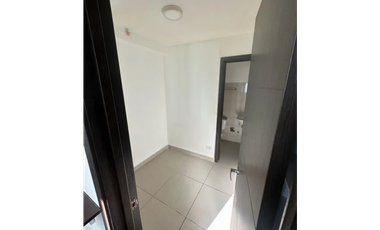 CONDADO DEL REY / PH KINGS PARK / 131M / BALCON / DEPOSITO