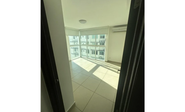 CONDADO DEL REY / PH KINGS PARK / 131M / BALCON / DEPOSITO