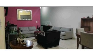 VENDO  CASA EN LA CHORRERA ALTOS DEL CAMPO