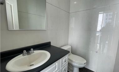 VENTA Y ALQUILER DE  OFICINA EN COSTA DEL ESTE CAPITAL PLAZA JP