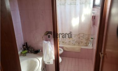 GRAN CHALET 5 AMB 291m2 cub. 680m2 de terreno