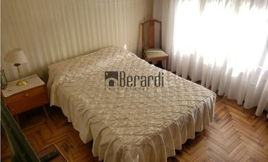 GRAN CHALET 5 AMB 291m2 cub. 680m2 de terreno