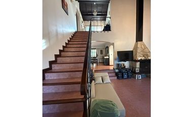 VENTA / GRAN CHALET CON 4 TERRENOS / SIERRA DE LOS PADRES