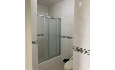 Departamento Amoblado de Lujo en Playa Tonsupa, Club Pacífico.