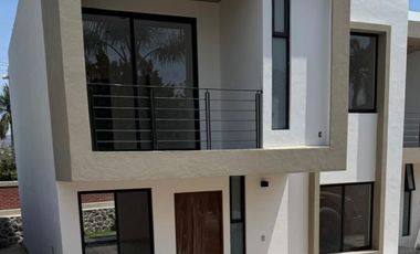 Casa en Condominio en Centro Jiutepec Jiutepec - CRB-1264-Cd*