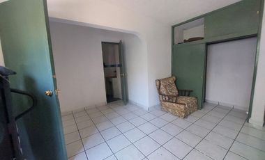 Casa Sola en Jiquilpan Cuernavaca - LLR-154-Cs