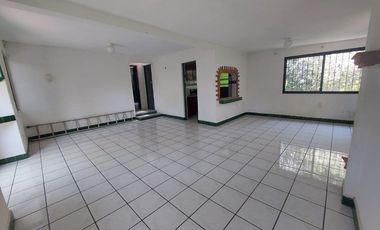 Casa Sola en Jiquilpan Cuernavaca - LLR-154-Cs