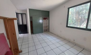 Casa Sola en Jiquilpan Cuernavaca - LLR-154-Cs