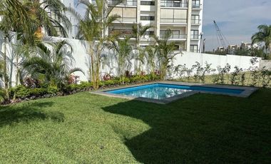 Casa en Fraccionamiento en Paraíso Country Club Emiliano Zapata - CRB-1267-Fr*