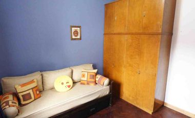 Casa 4 ambientes en venta Ezpeleta jardín y pileta