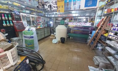 CASA EN VENTA EN TOLOSA CON LOCALES