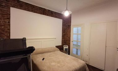 VENTA CASA 4 AMBIENTES CON DEPARTAMENTO Y GARAGE