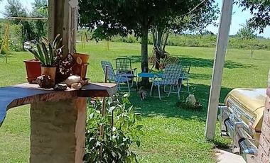 Venta de casa con amplio lote en Empalme San Clos