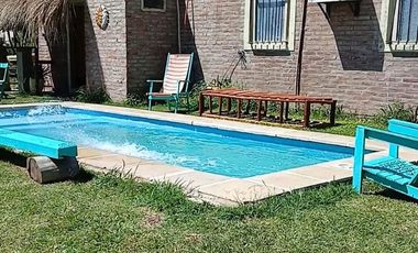 Venta de casa con amplio lote en Empalme San Clos