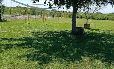 Venta de casa con amplio lote en Empalme San Clos