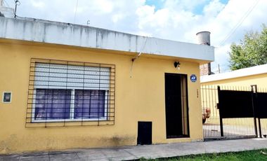 VENTA CASA PH 3 AMB CON COCHERA EN LIBERTAD MERLO