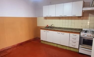 VENTA CASA PH 3 AMB CON COCHERA EN LIBERTAD MERLO