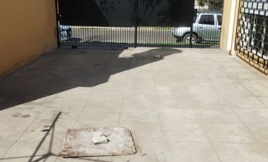 VENTA CASA PH 3 AMB CON COCHERA EN LIBERTAD MERLO