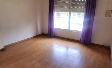 VENTA CASA PH 3 AMB CON COCHERA EN LIBERTAD MERLO